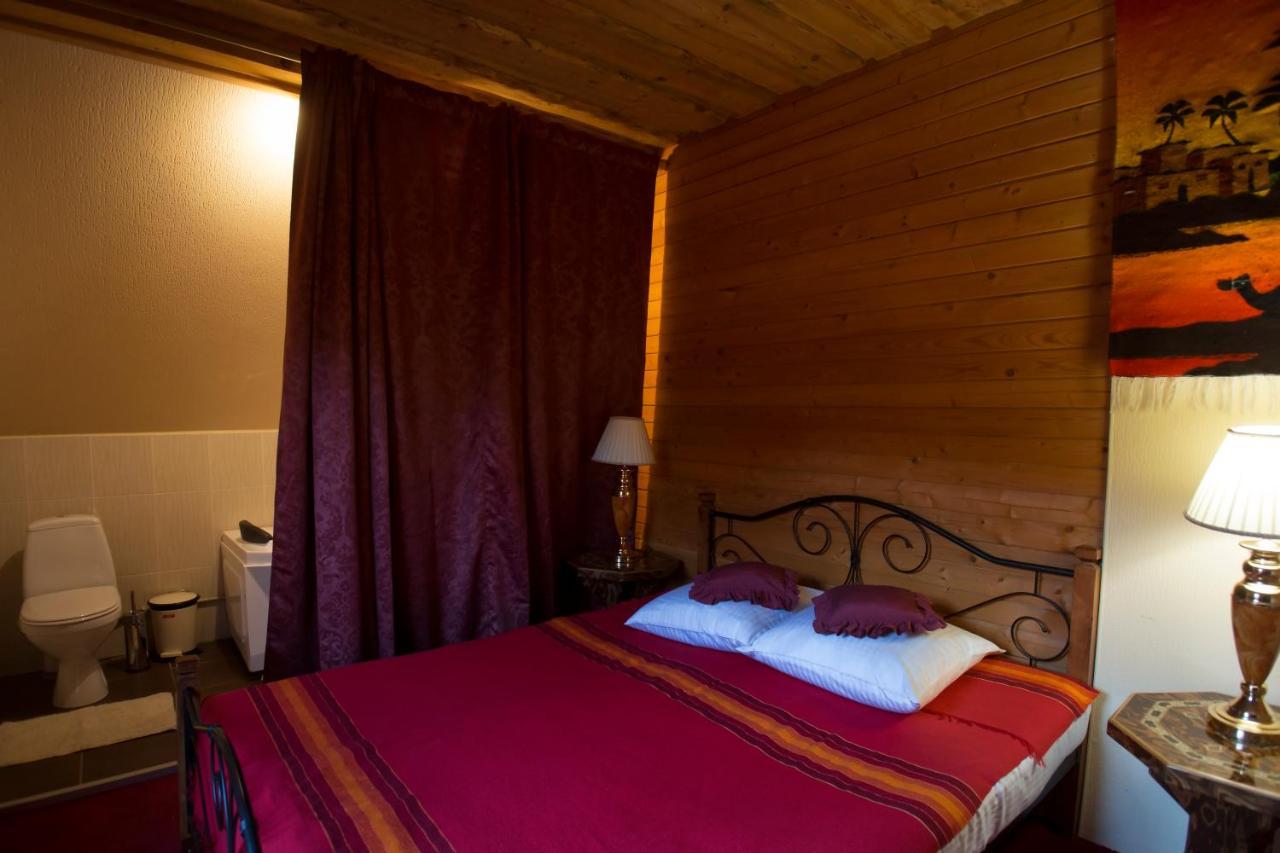 Raksi Hotel Cesis Ngoại thất bức ảnh