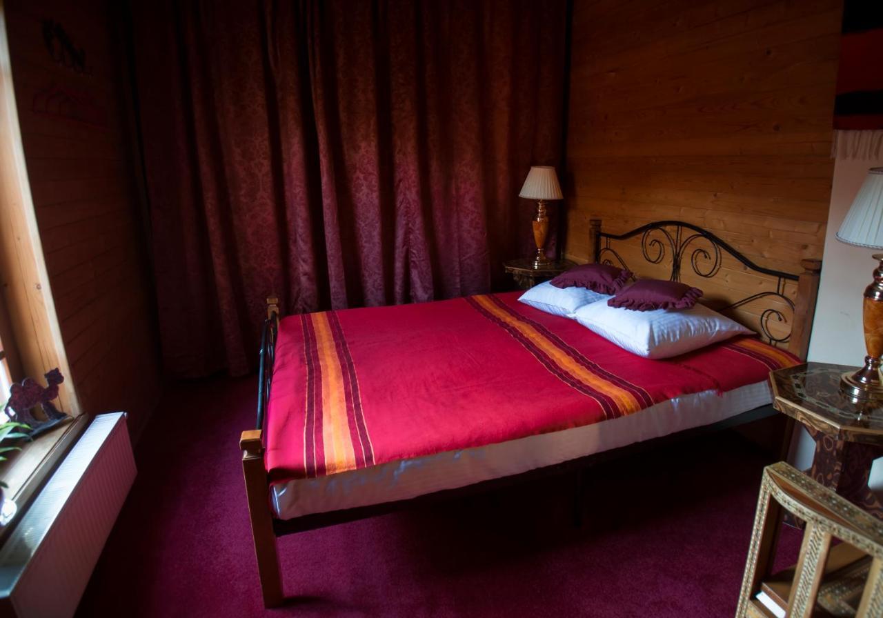 Raksi Hotel Cesis Ngoại thất bức ảnh