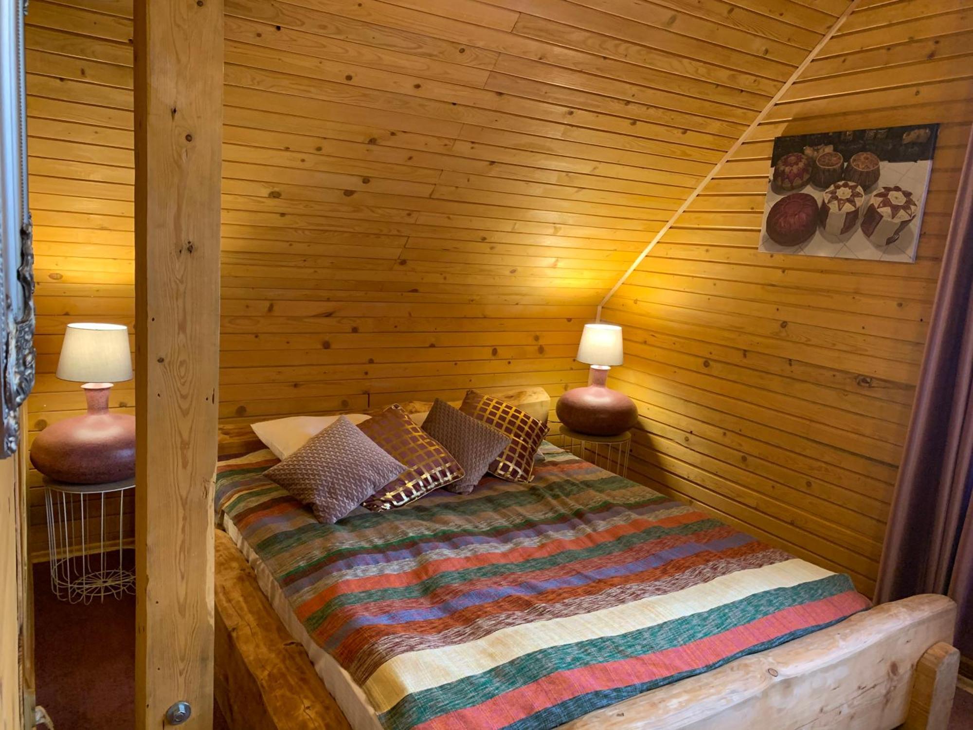 Raksi Hotel Cesis Ngoại thất bức ảnh