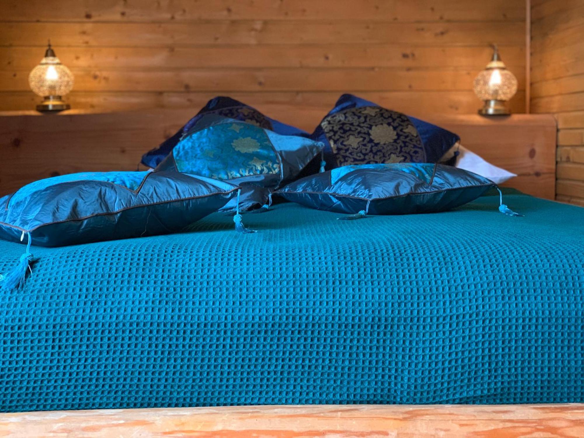 Raksi Hotel Cesis Ngoại thất bức ảnh
