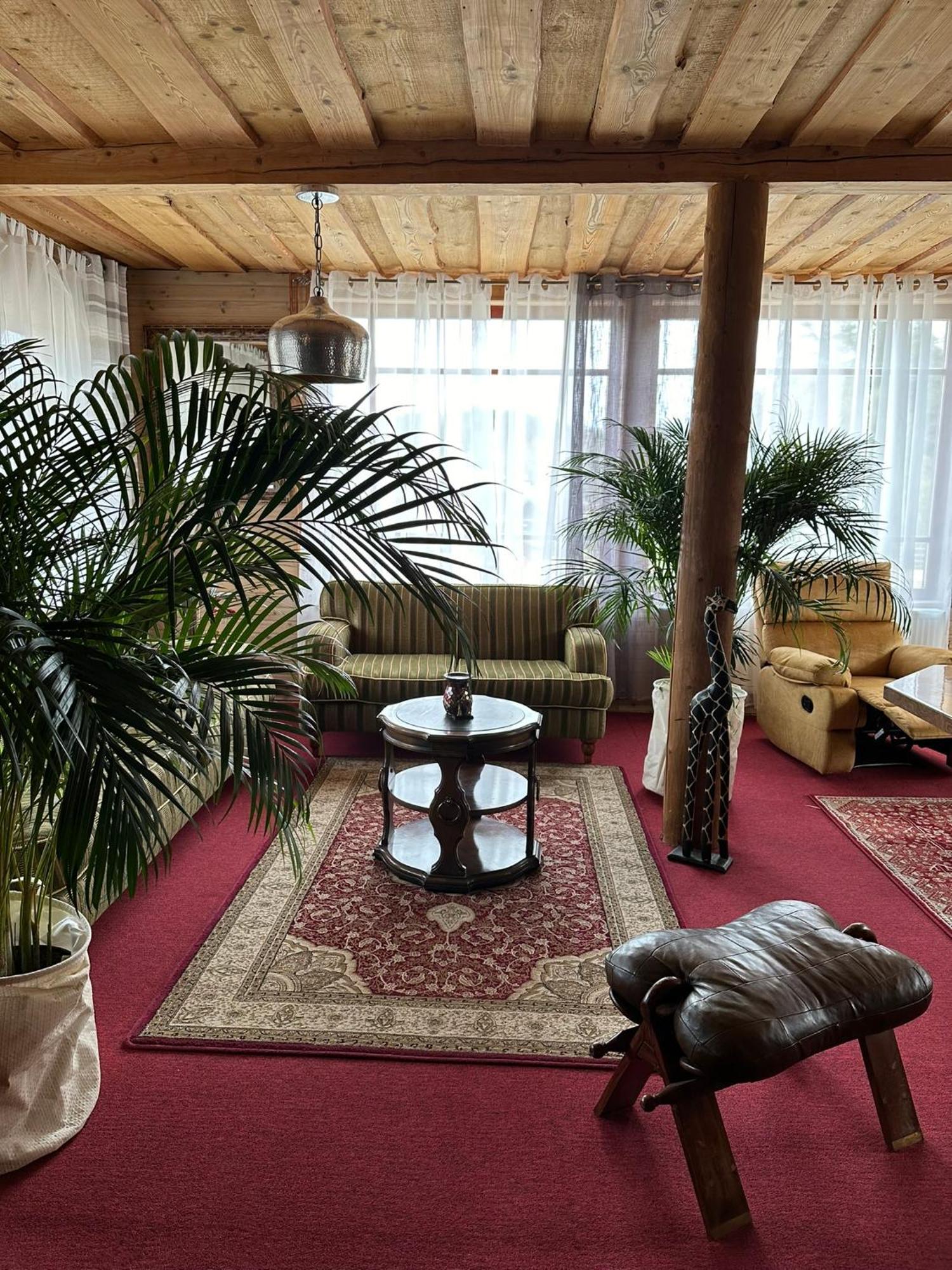 Raksi Hotel Cesis Ngoại thất bức ảnh