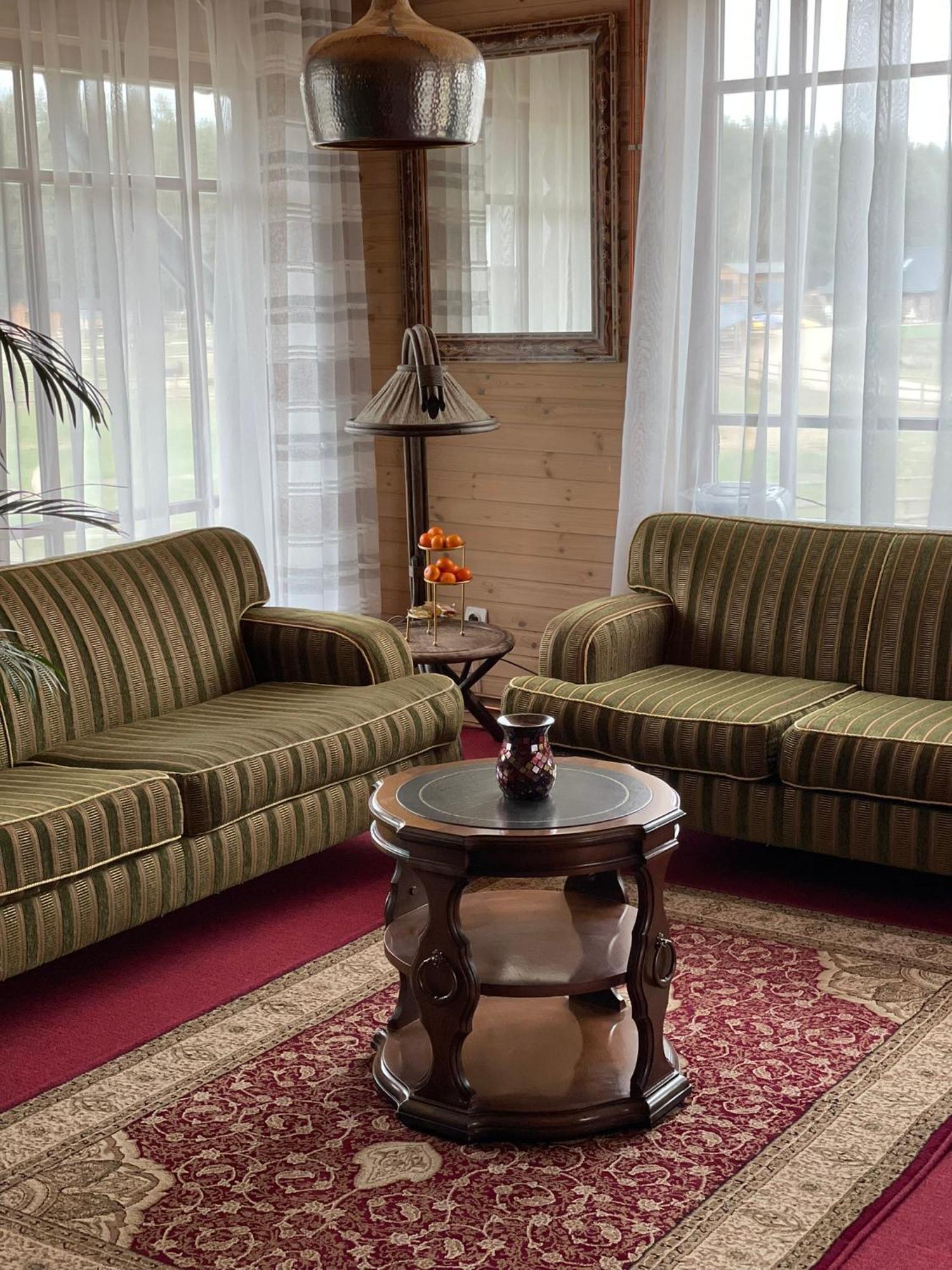 Raksi Hotel Cesis Ngoại thất bức ảnh